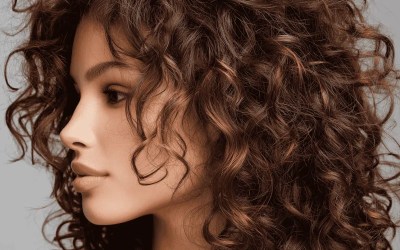 Frizzy Hair Made Simple: 5 Best Products That Actually Work